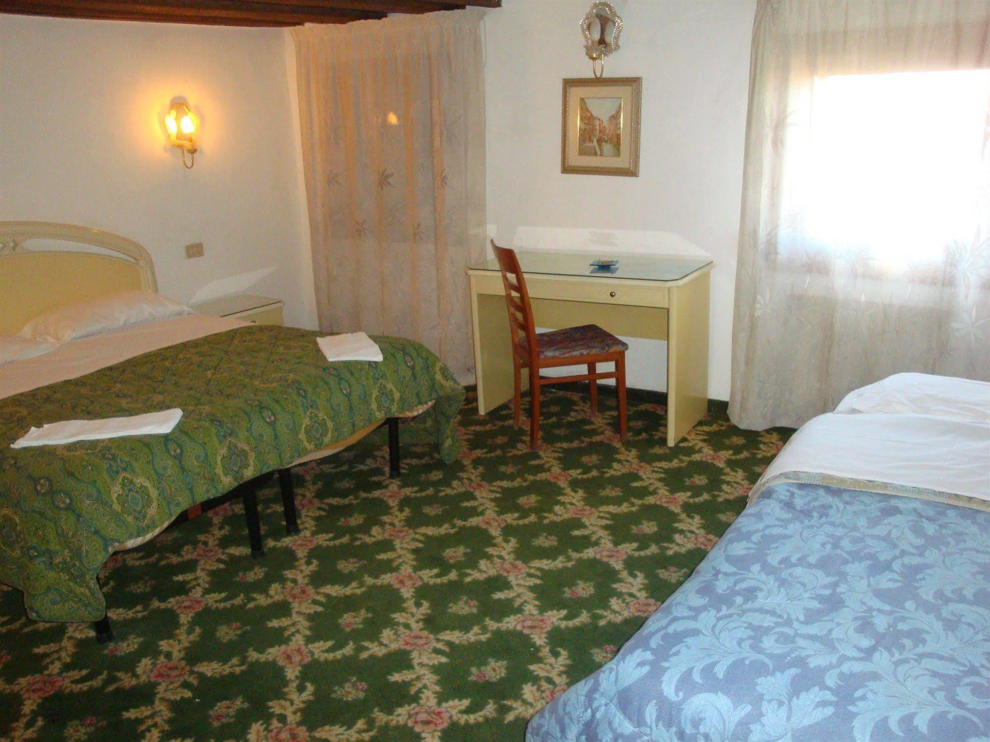 Casa Linger Hotel Venecia