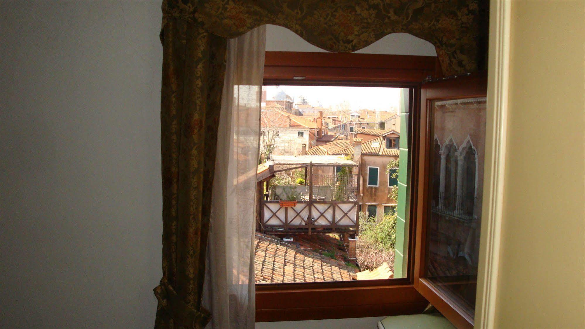 Casa Linger Hotel Venecia